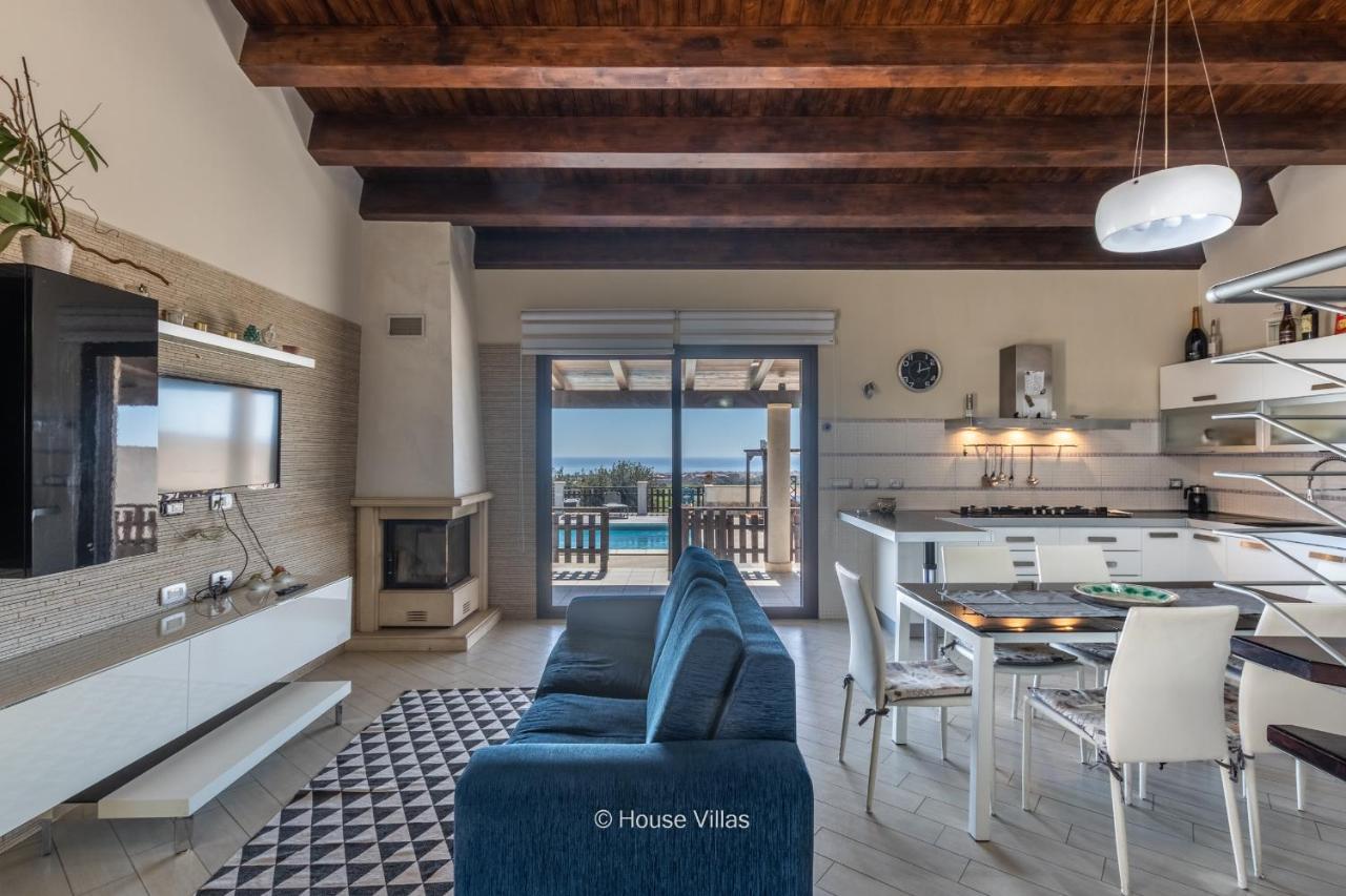 אבולה House&Villas - Villa Zora מראה חיצוני תמונה