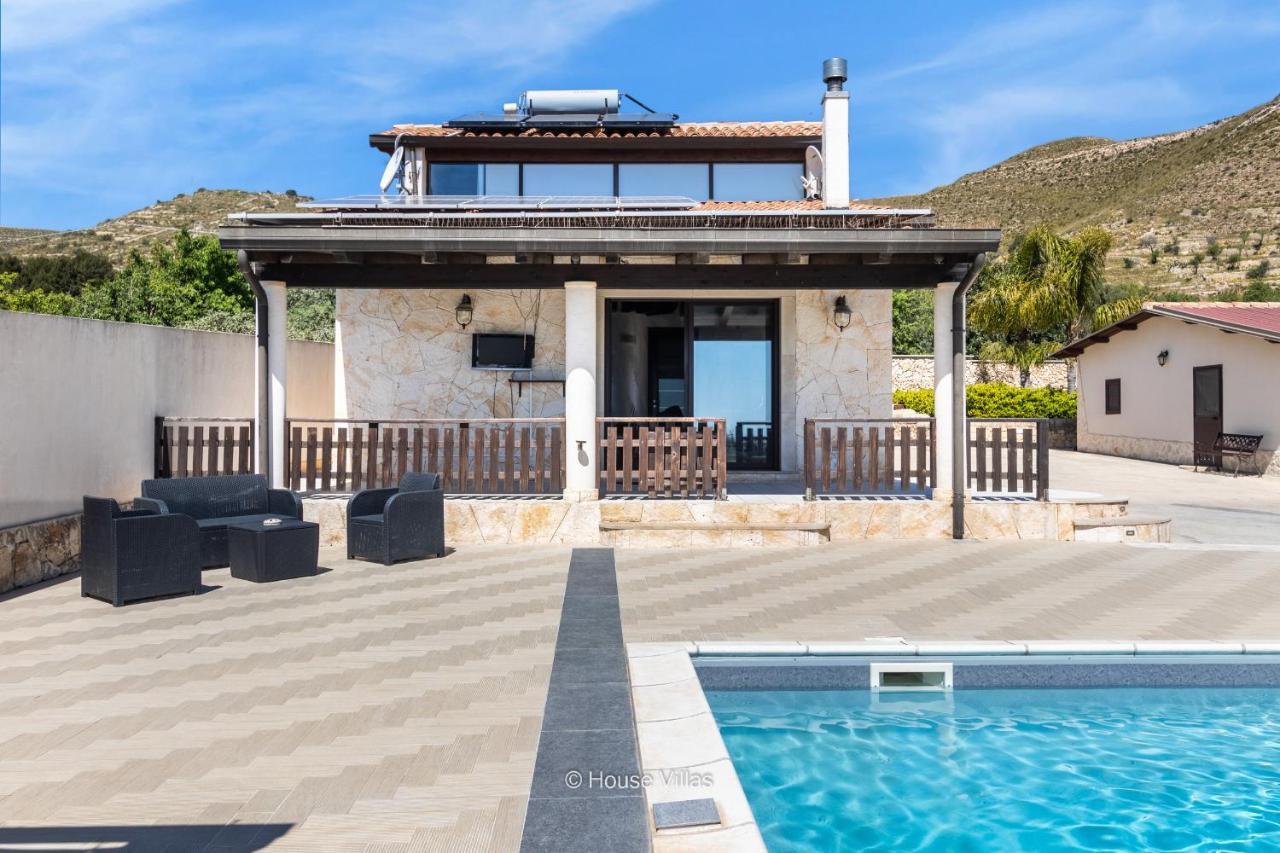 אבולה House&Villas - Villa Zora מראה חיצוני תמונה