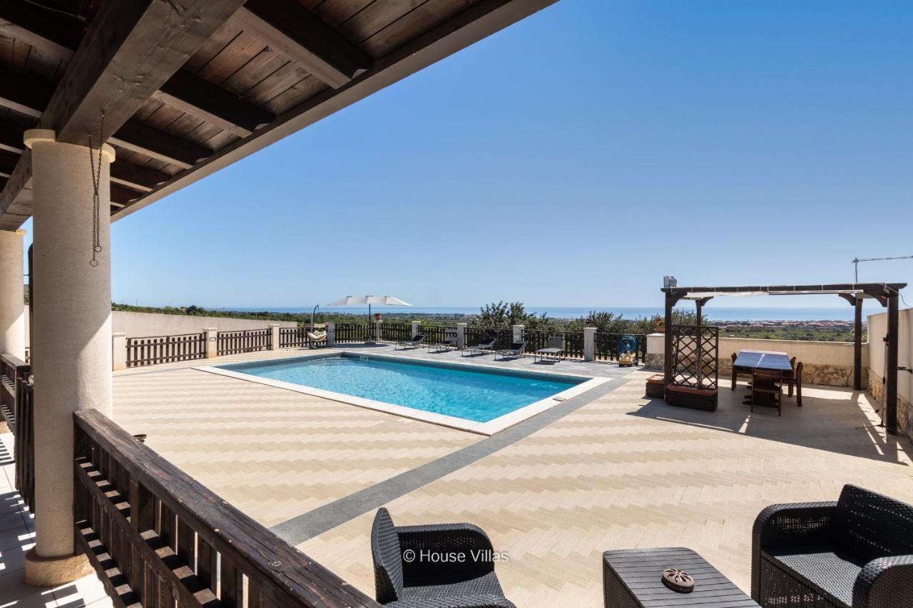 אבולה House&Villas - Villa Zora מראה חיצוני תמונה